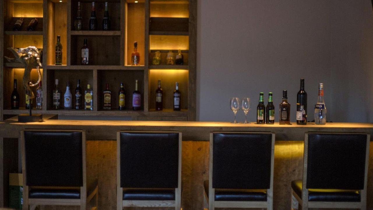 Lux* Tea Horse Road Benzilan Hotel Ngoại thất bức ảnh