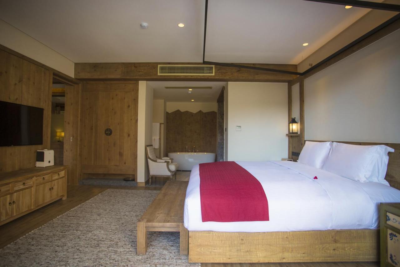 Lux* Tea Horse Road Benzilan Hotel Ngoại thất bức ảnh